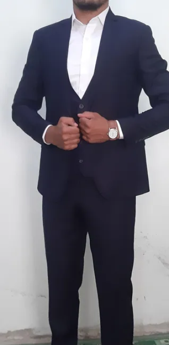 طقم رسمي جديد