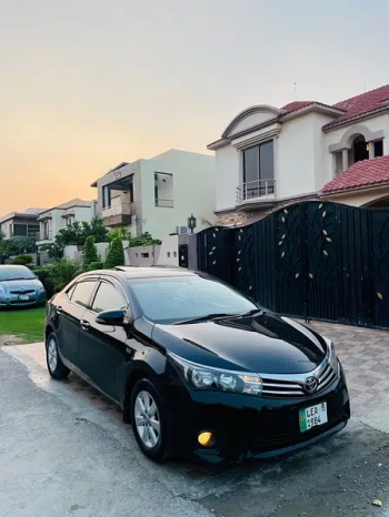 Toyota Corolla ALTIS GRANDE 2015