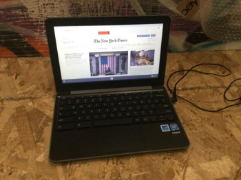 ASUS C202 Chromebook Celeron N3060 1.6GHz 4GB RAM 16GB SSD with Charger in Rochester, New York