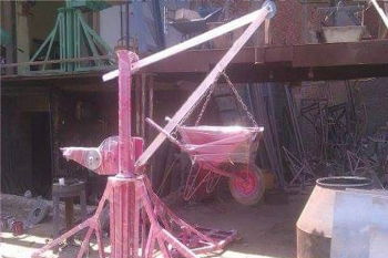 نقوم بتشوين الرمل والأسمنت وباقى مواد البناء بسعر ممتاز جداً