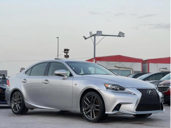 Lexus IS 300 Model 2016 -UAE