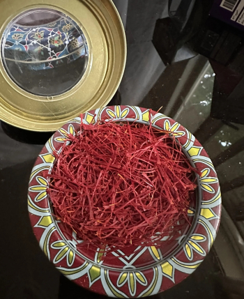 زعفران ایرانی سوبر نقین واحد کیلو one kilo Iranian saffron super negin
