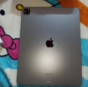 ايباد برو 2022 12.9