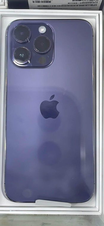 iphone 14 pro max 128gb. Deep purple. Brand New Condition 10/10. Battery 100%