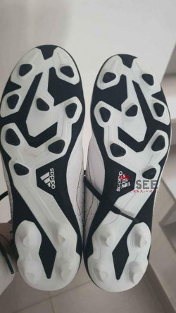 New Original Adidas Football Shoes size 38.5