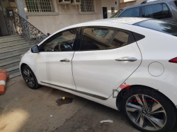 Hyundai Elantra 2014 full option