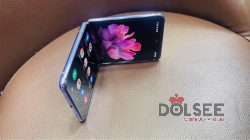 Z Flip Samaung 8GB Ram 256Gb Memory