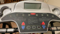 Like new: Treadmill for sale excellent condition