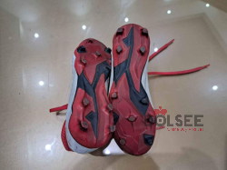 حذاء اديداس اصلى للبيع مقاس ٣٤