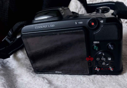 كاميرا نيكون