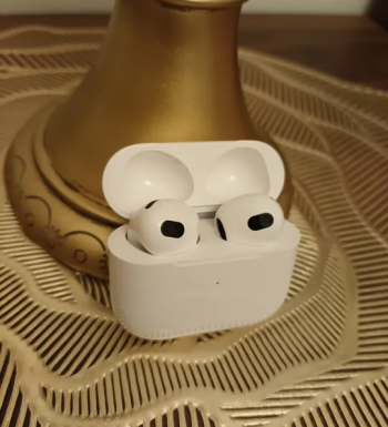 سماعة ايفون Airpods3