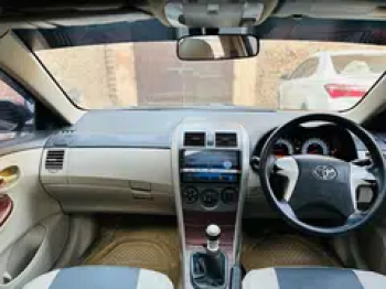 Toyota Corolla Altis 2012