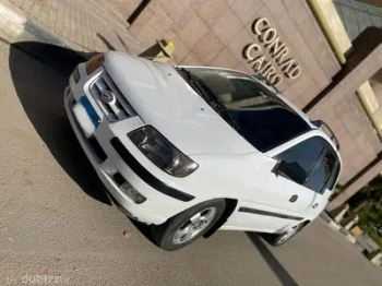 هيونداي لافيتا 2001 فبريكاا