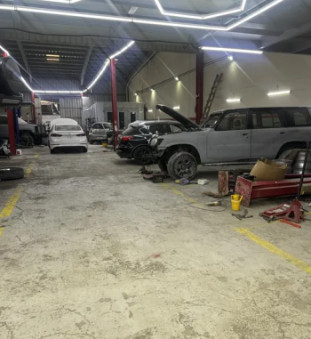 أف سكستين لإصلاح السيارات