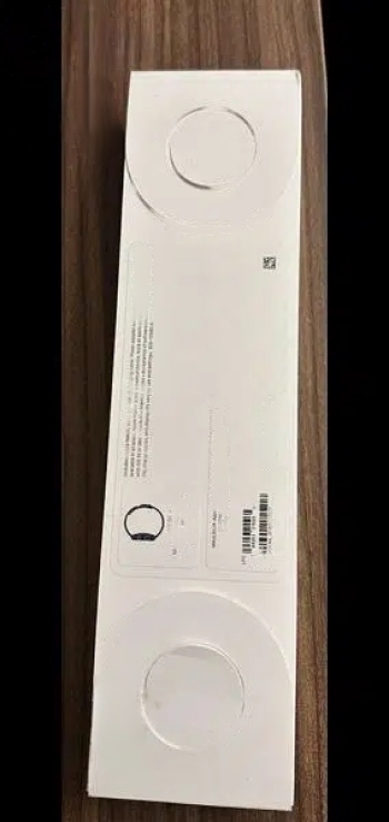 Apple watch series 8 , 45 mm