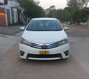 TOYOTA COROLLA GLI 1.3 VVTi MODEL 2015