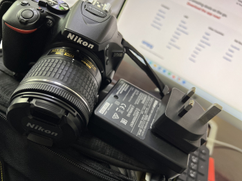 Nikon D5600 Digital SLR + 18-55mm