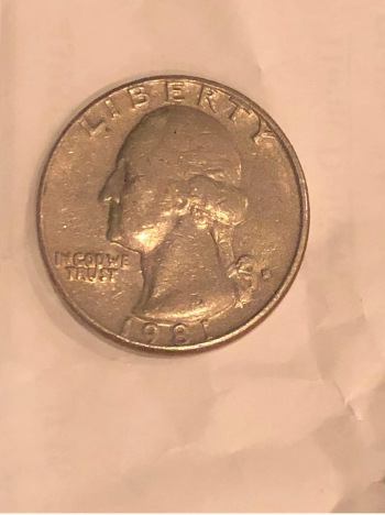 عملات معدنيه نادره جدا للبيع و السعر قابل للتفاوض هذه العملات صعبه الحصول عليها لا