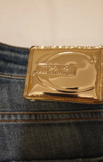 بناطيل جينز للبيع