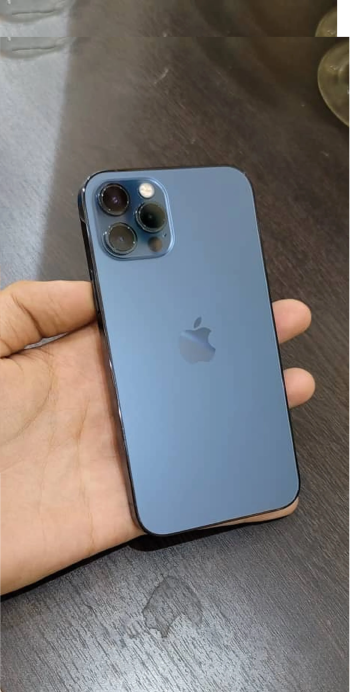 iPhone 12 pro battery condition 90 memory space 512