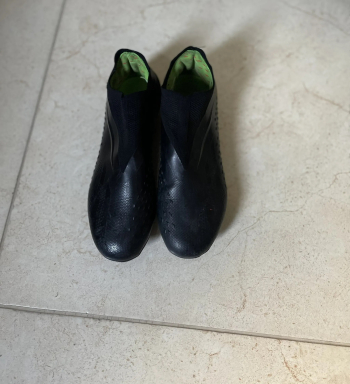 ‏حذاء ‏ ‏إذا أورجنال فوتبول