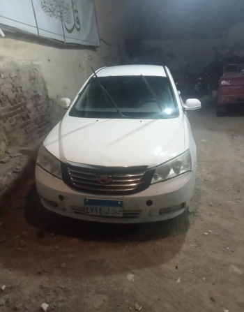 سيارة جيلي ام جراند 7