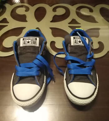 شوزات Converse اصلي للبيع صناعة