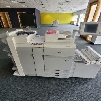 Canon imagePress C700 with Finisher and Large Paper Tray