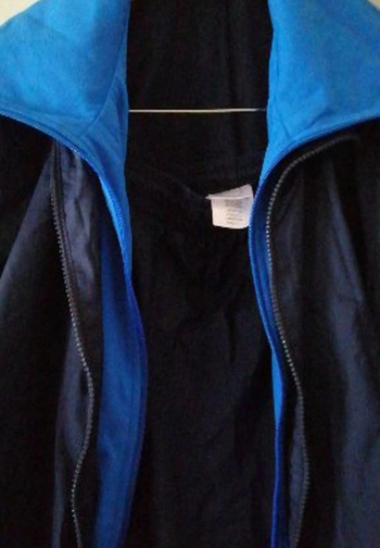 ملابس رياضية