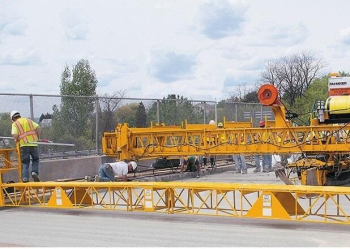 Rent Bidwell Bridge Paving Machinery in Usa | Cricketmachinery.com