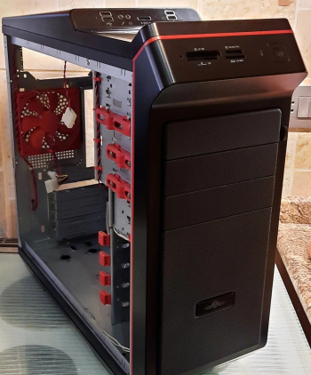 Full Tower Computer CASE FOXONN