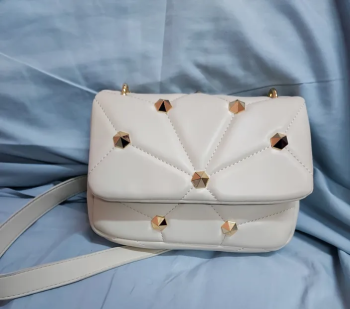 شنطة يد مستعملة