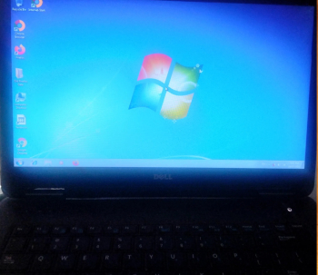 لاب توب ديل بحالة جيده