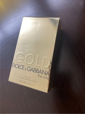 عطور جديده غير مستخدمه