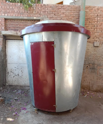 كرفان متحرك لمشروعات الشباب