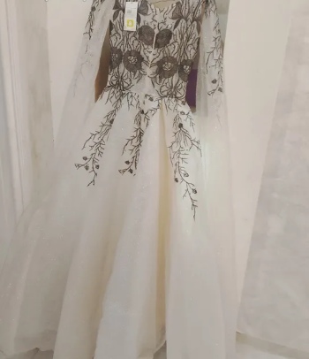 فساتن للبيع